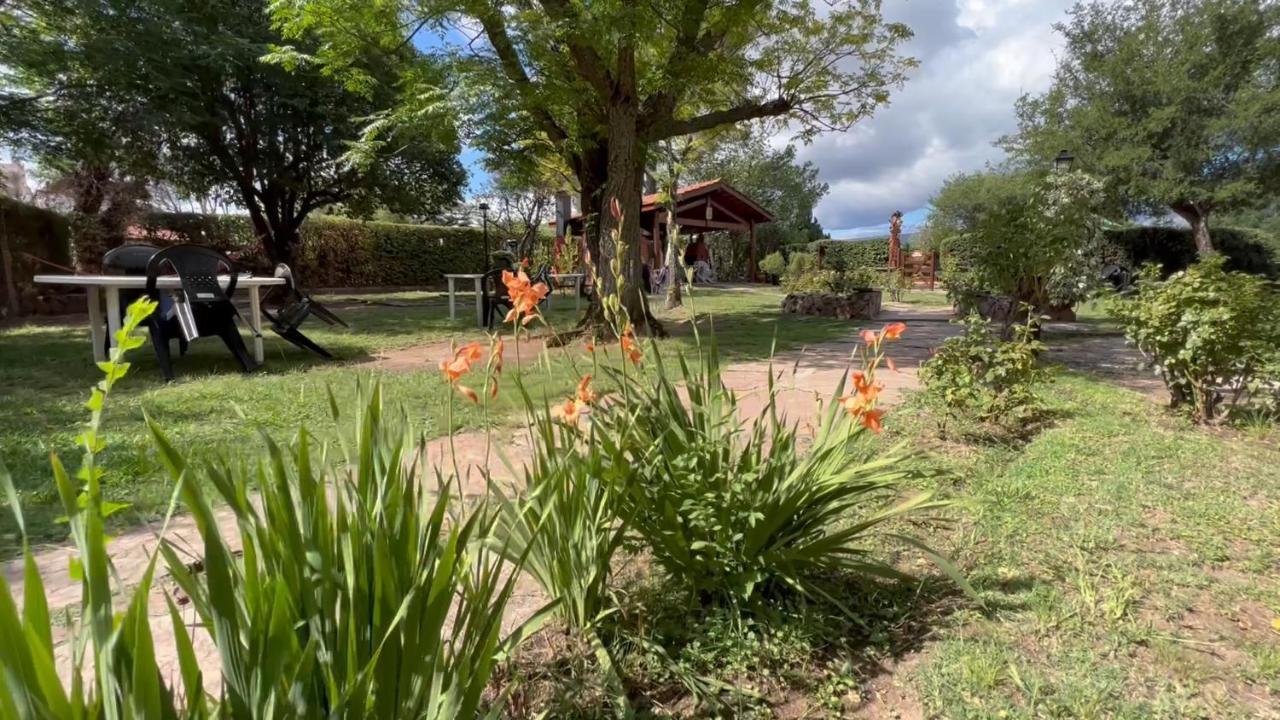 Cabanas Agua Que Brilla Mina Clavero Exterior foto