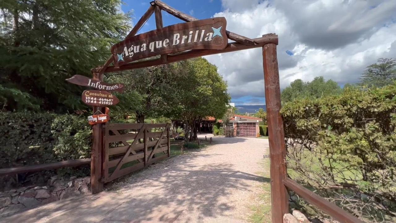 Cabanas Agua Que Brilla Mina Clavero Exterior foto