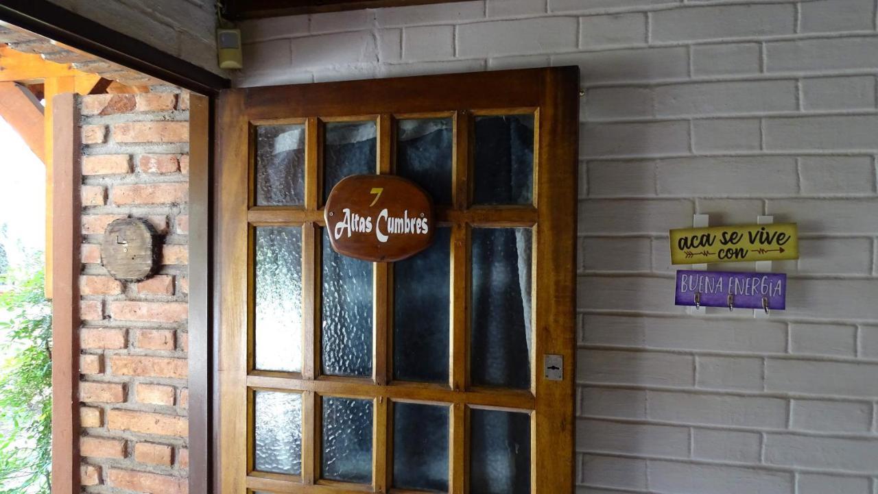 Cabanas Agua Que Brilla Mina Clavero Exterior foto